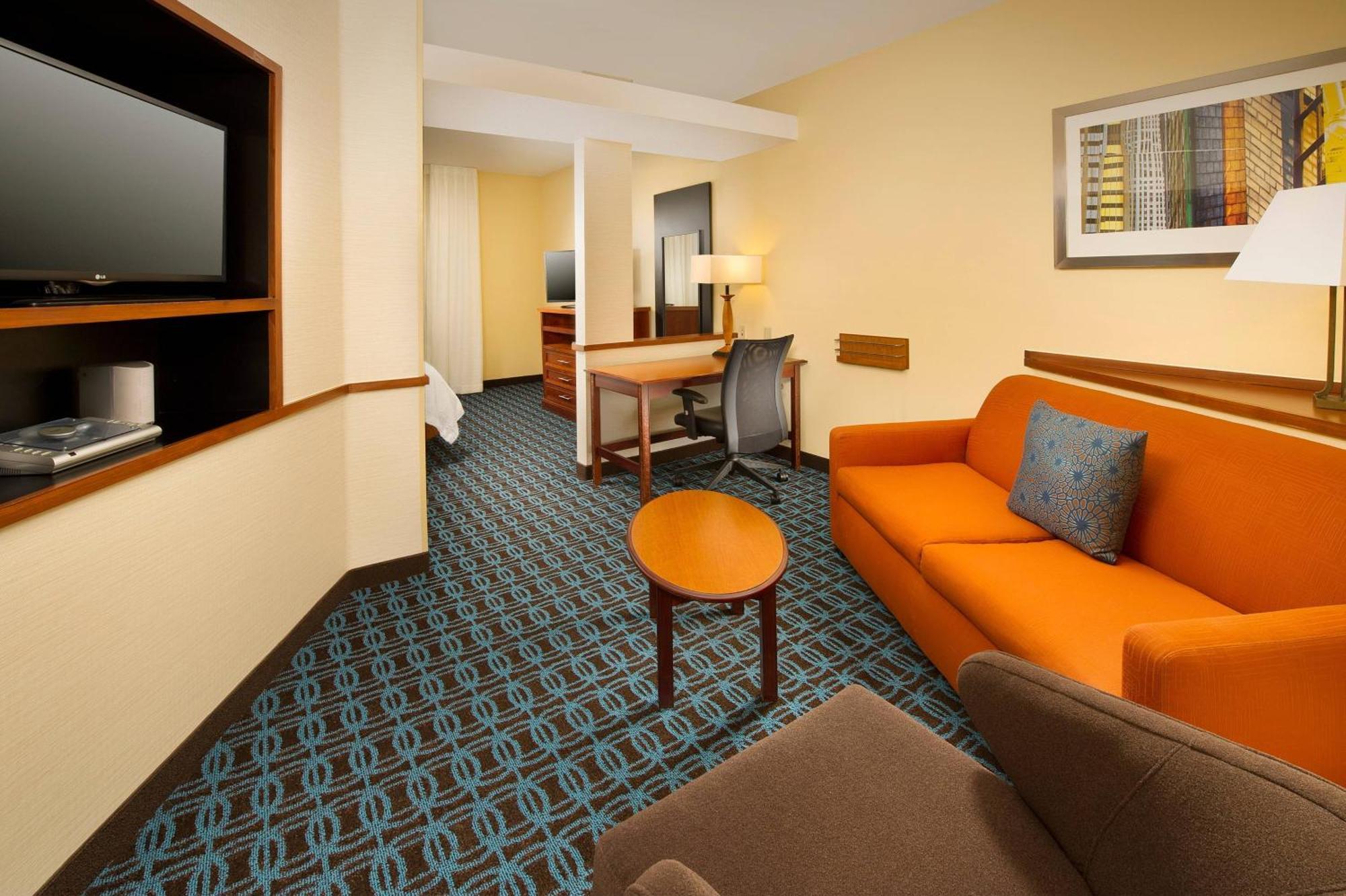 Hotel Fairfield & By Marriott Marshall