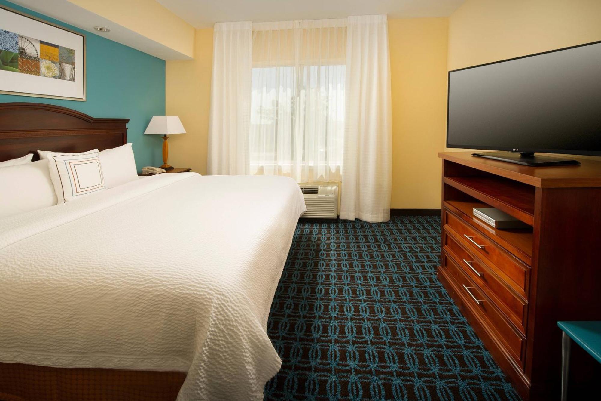 Fairfield & By Marriott Hotel Marshall