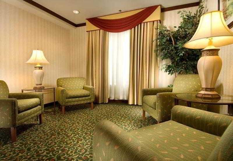Fairfield & By Marriott 3*