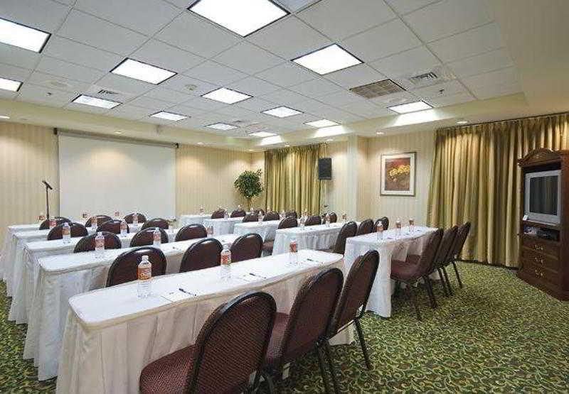 Fairfield & By Marriott Hotel 3*